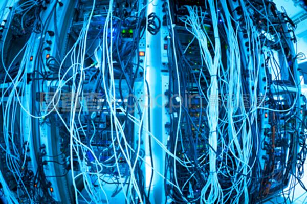 網(wǎng)絡(luò)服務(wù)器與云計(jì)算裝備技術(shù)服務(wù)綜述